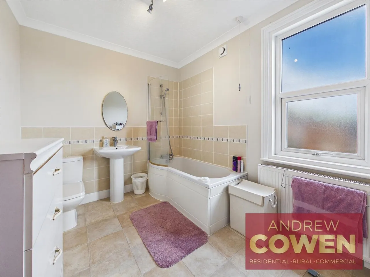 Highfield, Scarborough YO12 4AN, photo 17