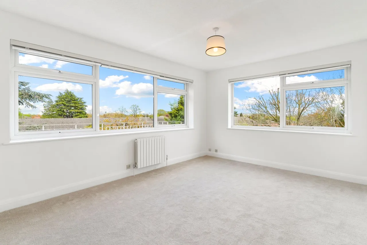 Private Road, Enfield, London, EN1, photo 9