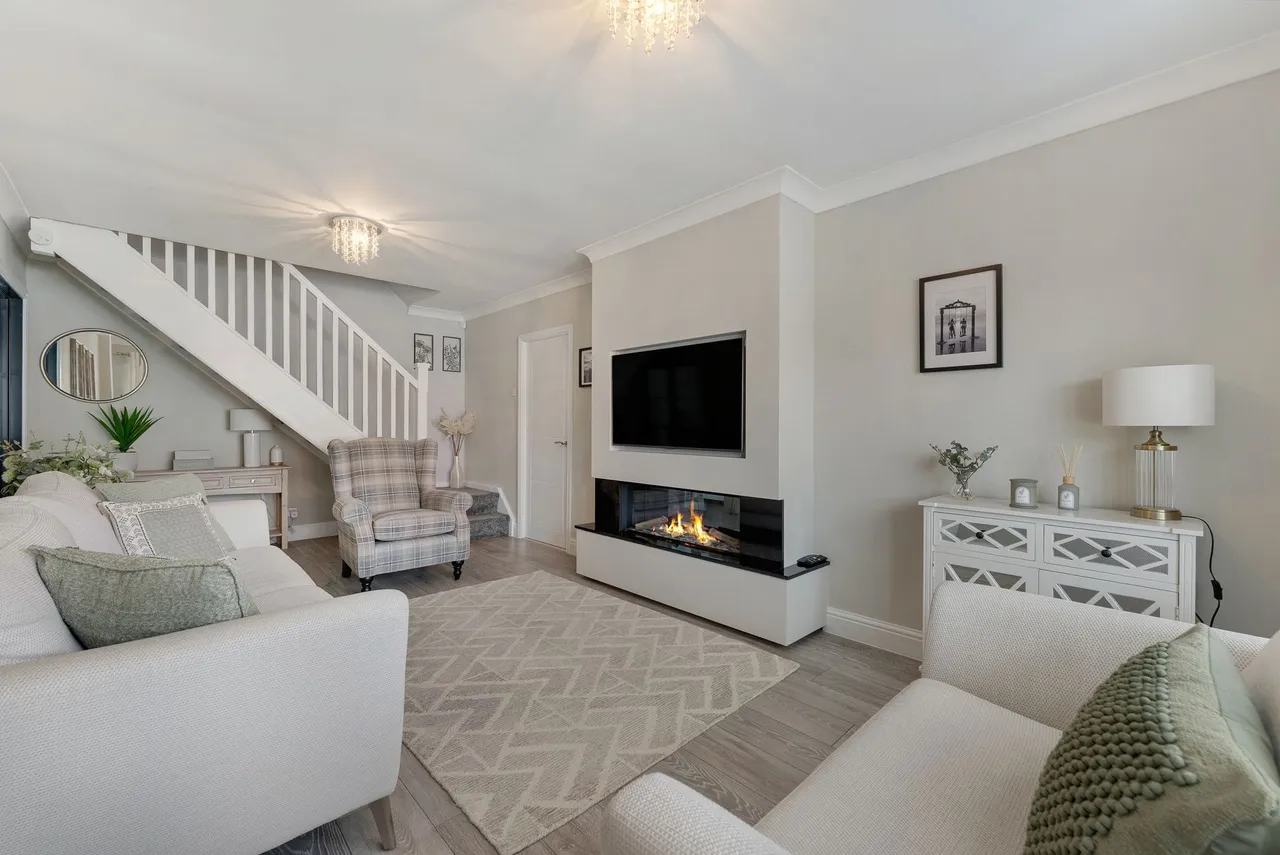 Lazenby Crescent, Ashton-In-Makerfield, WN4, photo 6