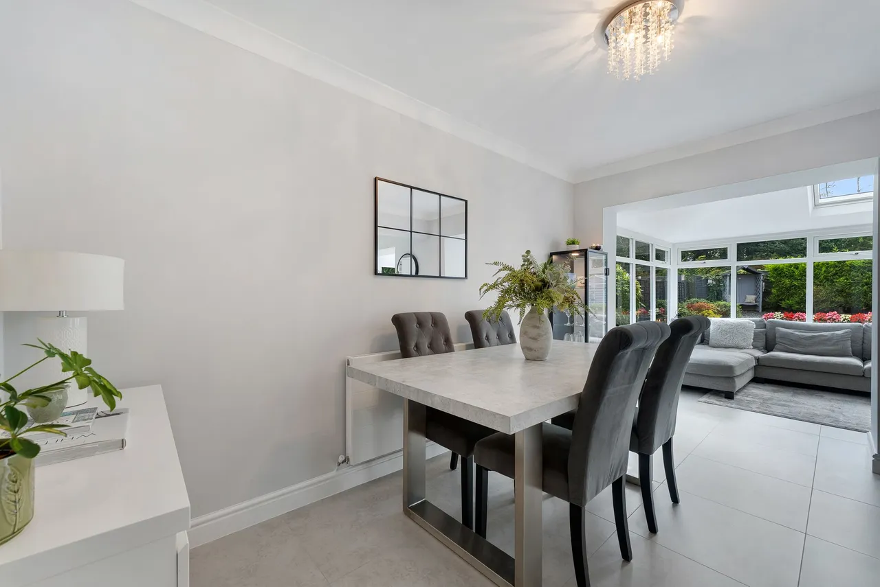 Lazenby Crescent, Ashton-In-Makerfield, WN4, photo 17