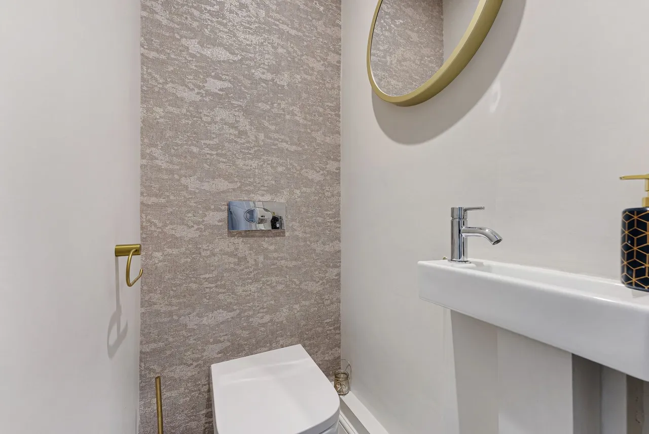Lazenby Crescent, Ashton-In-Makerfield, WN4, photo 20