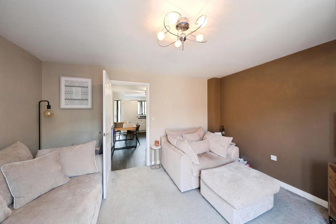 Libra Drive, DONCASTER, South Yorkshire, DN4, photo 10