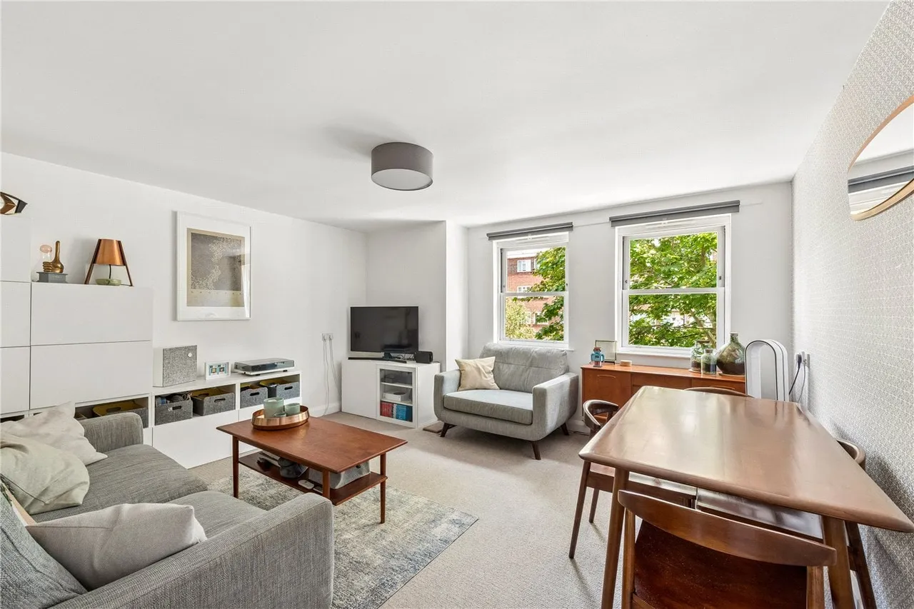 2 bed flat for sale — Albion Road, London, N16