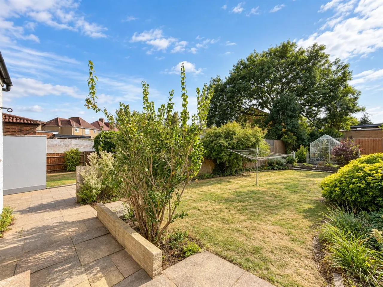 Semi-Detached To LetHogarth Gardens, Hounslow, TW5, photo 13