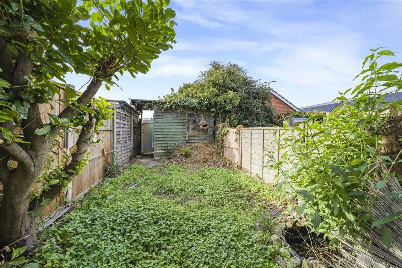 Stanhope Road, Swanscombe, DA10, photo 16
