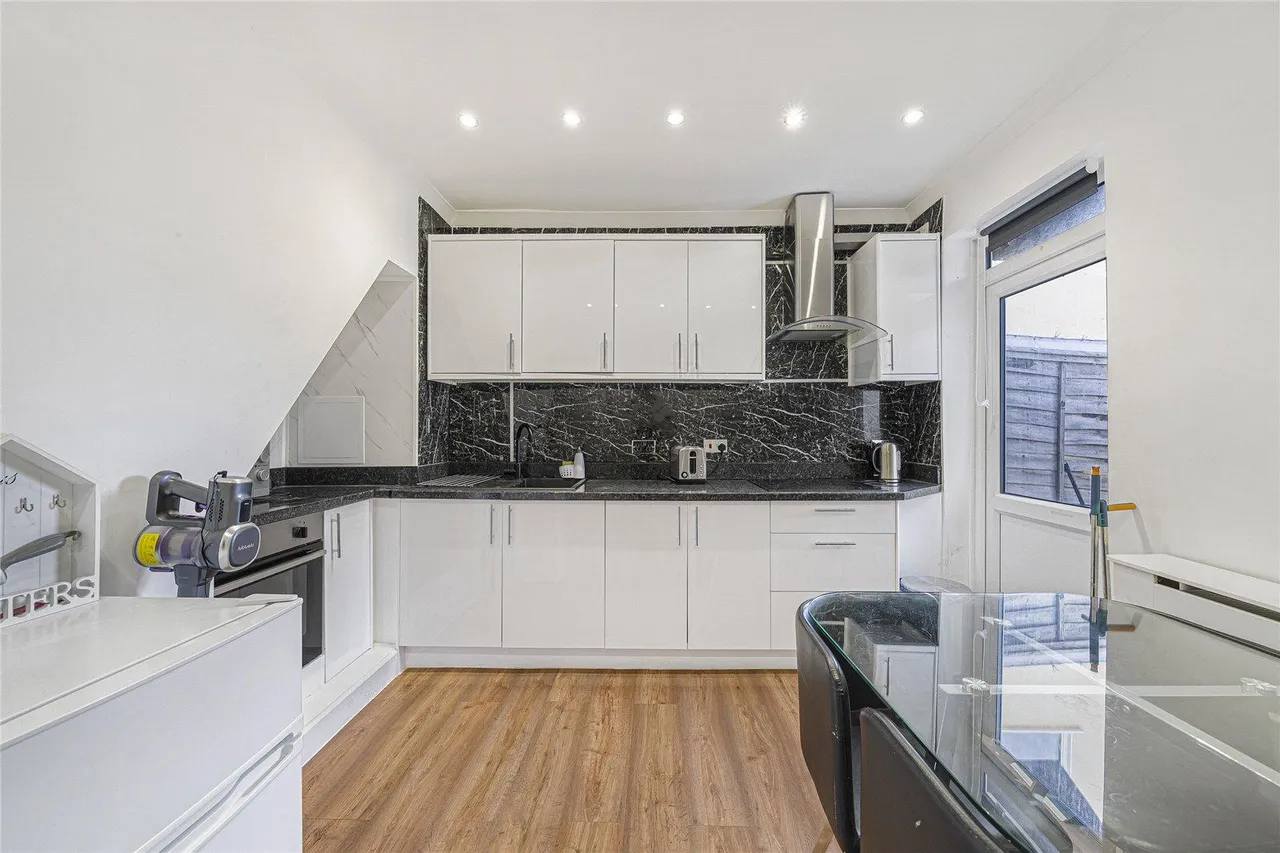 Stanhope Road, Swanscombe, DA10, photo 7