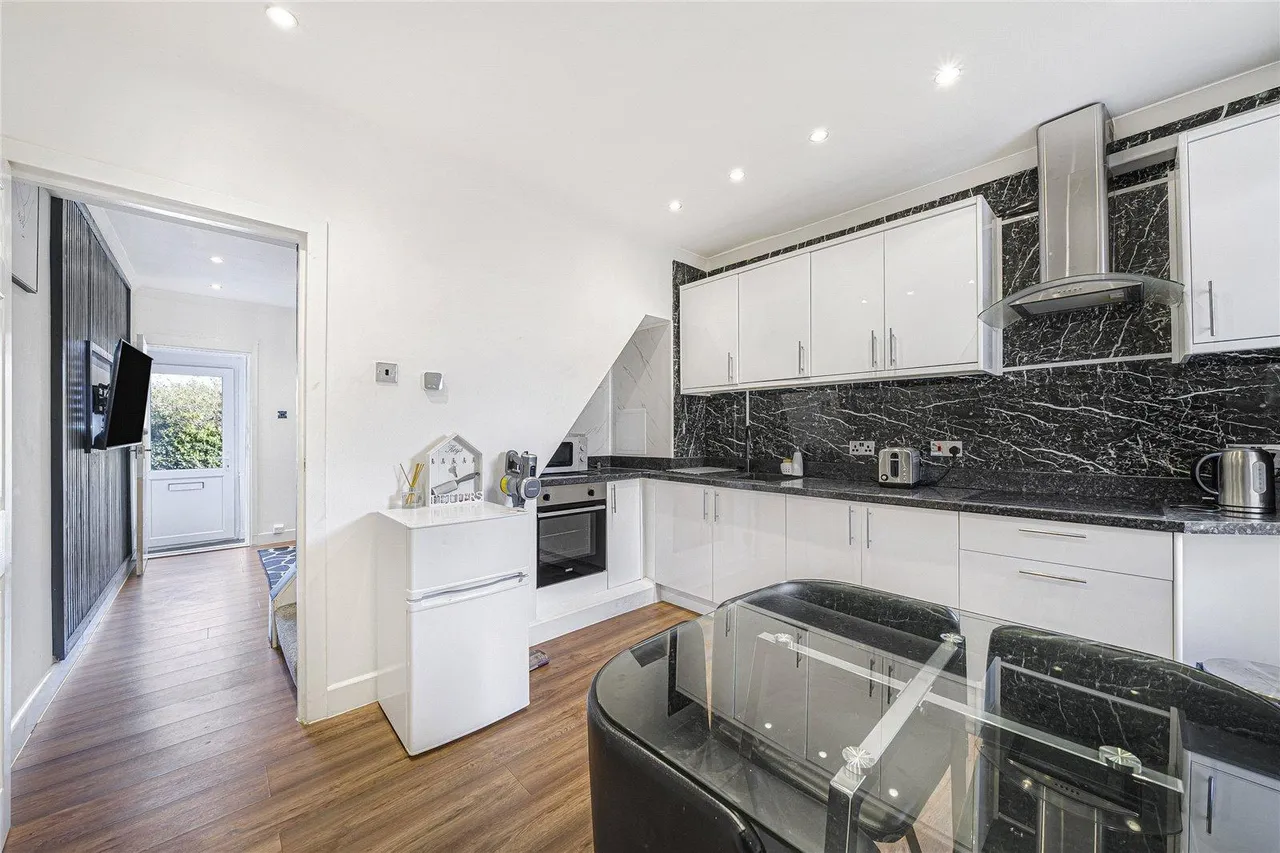 Stanhope Road, Swanscombe, DA10, photo 3
