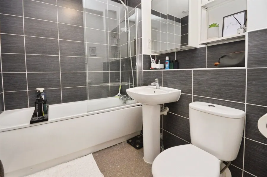 Flat Under Offer with 1 bedroom in Bishop's Stortford, CM23, photo 12