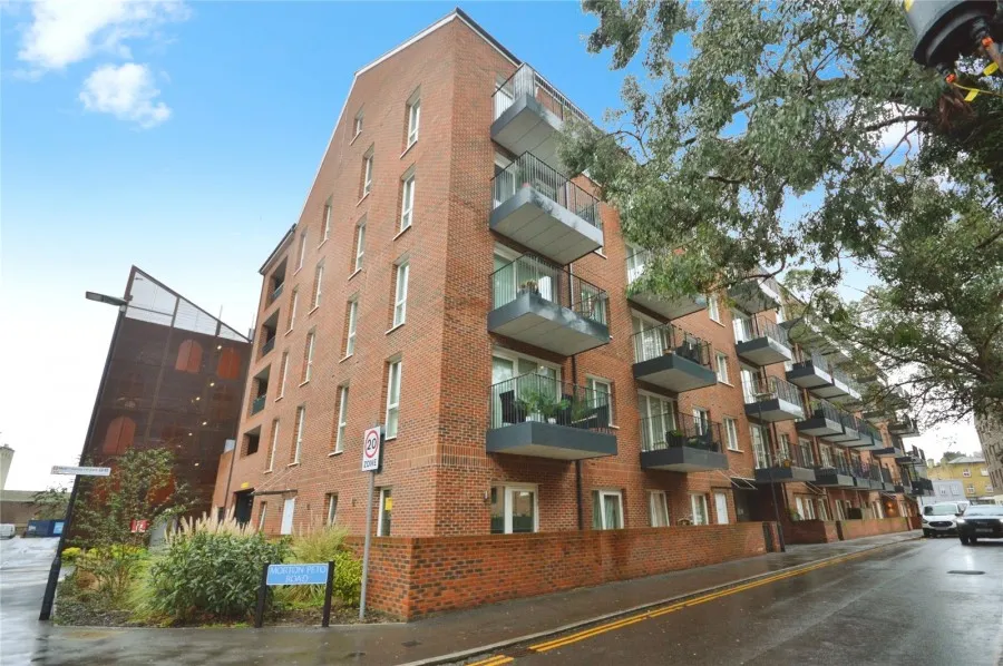Flat Under Offer with 1 bedroom in Bishop's Stortford, CM23, photo 15