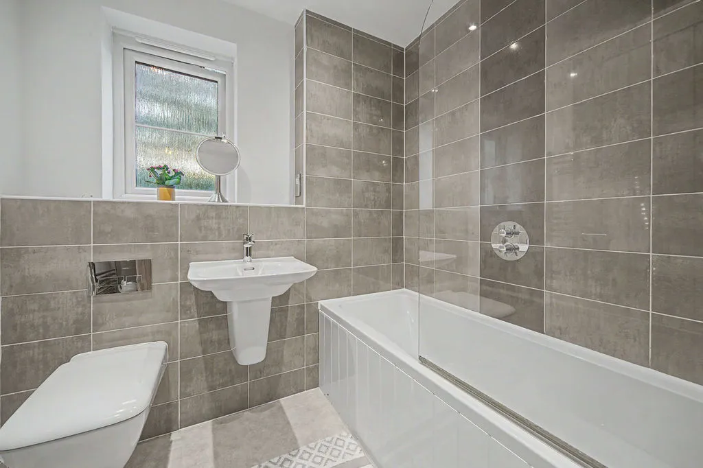 Lockside, Littleborough OL15 0HX, photo 14