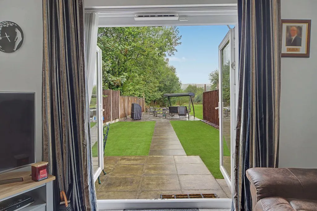 Lockside, Littleborough OL15 0HX, photo 6