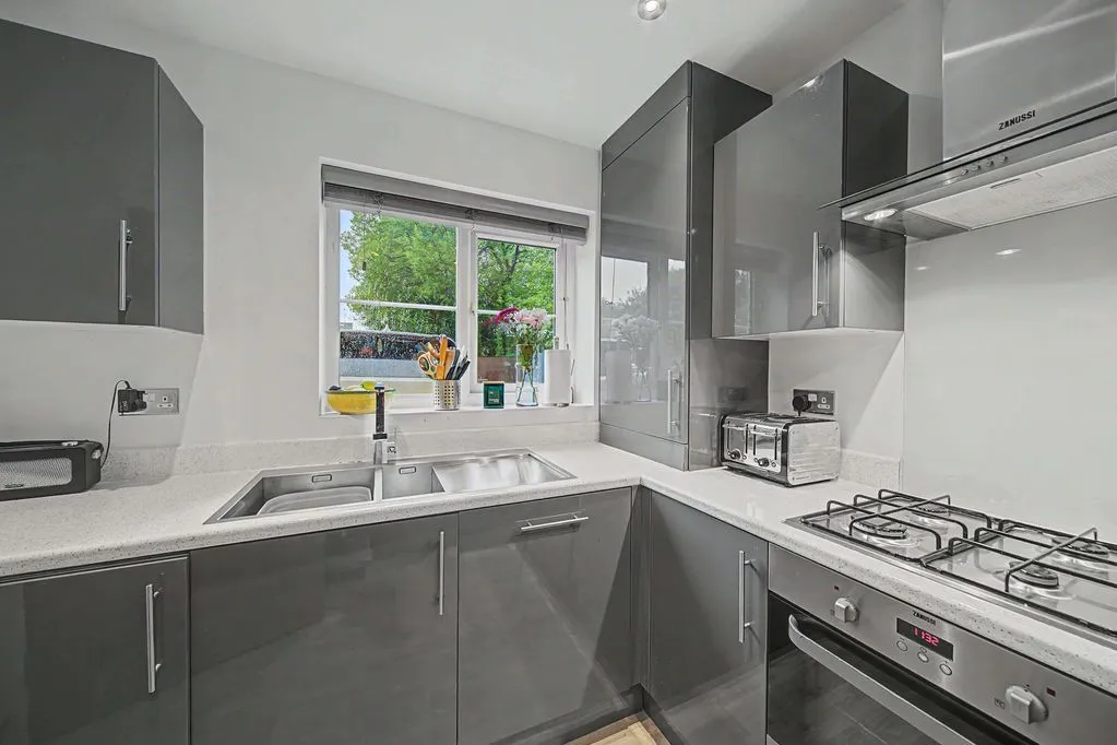 Lockside, Littleborough OL15 0HX, photo 8