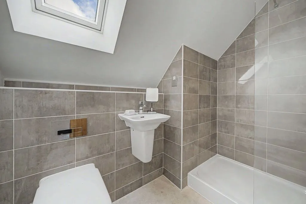 Lockside, Littleborough OL15 0HX, photo 17