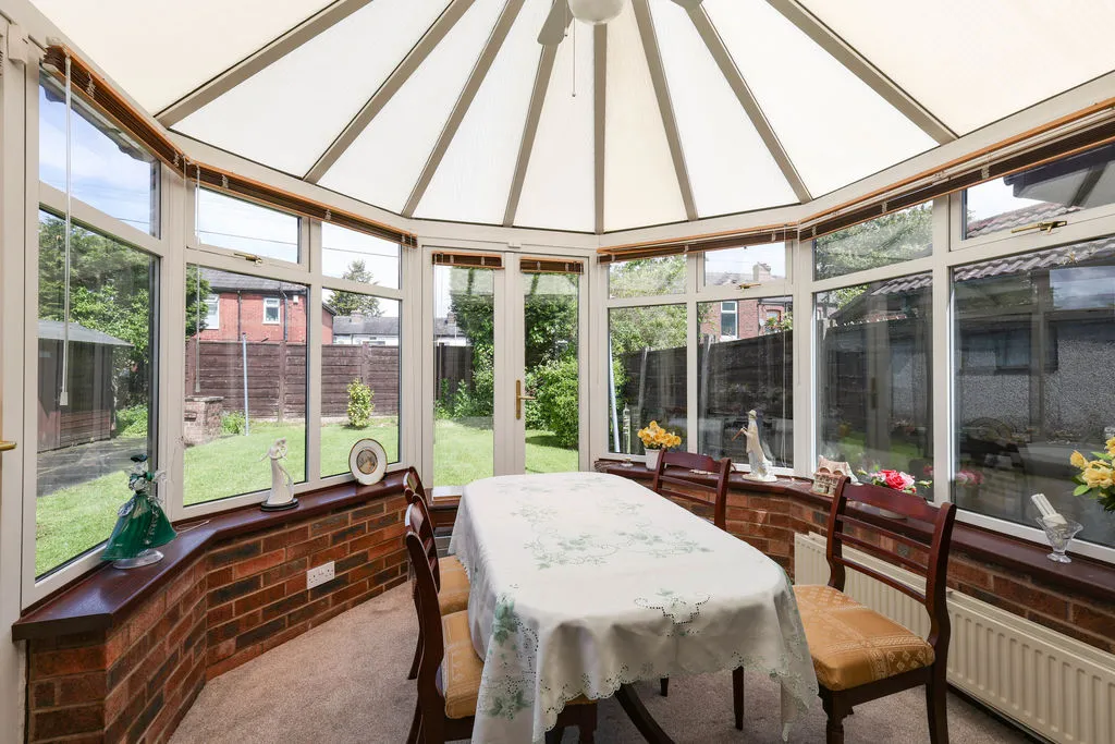 Glazebrook Close, Heywood OL10 3EA, photo 5