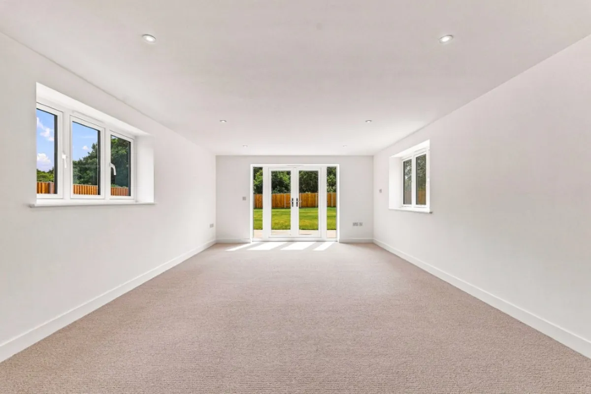 Nightingale Close, Knodishall, photo 15