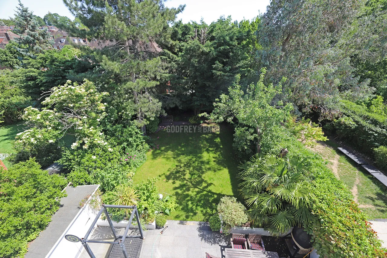 Lytton Close, Hampstead Garden Suburb, N2, photo 11
