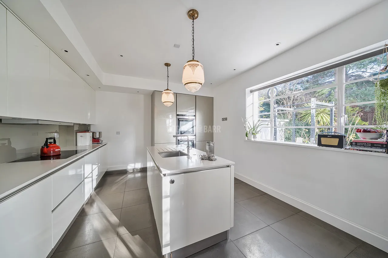Lytton Close, Hampstead Garden Suburb, N2, photo 4