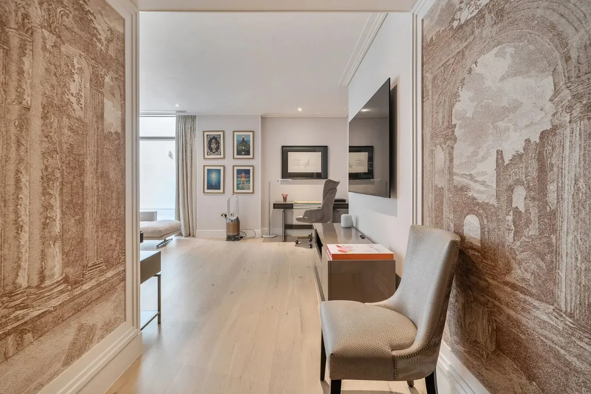 Knightsbridge, London, SW7, photo 26