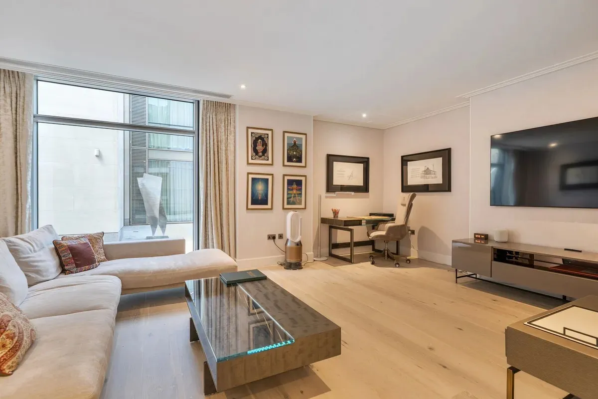 Knightsbridge, London, SW7, photo 28