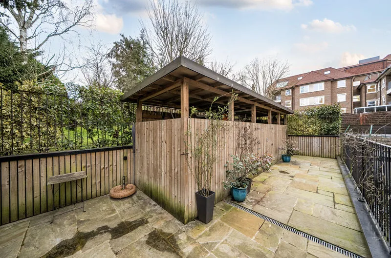 1 Woodcote Valley Road, Purley CR8 3AH, photo 13