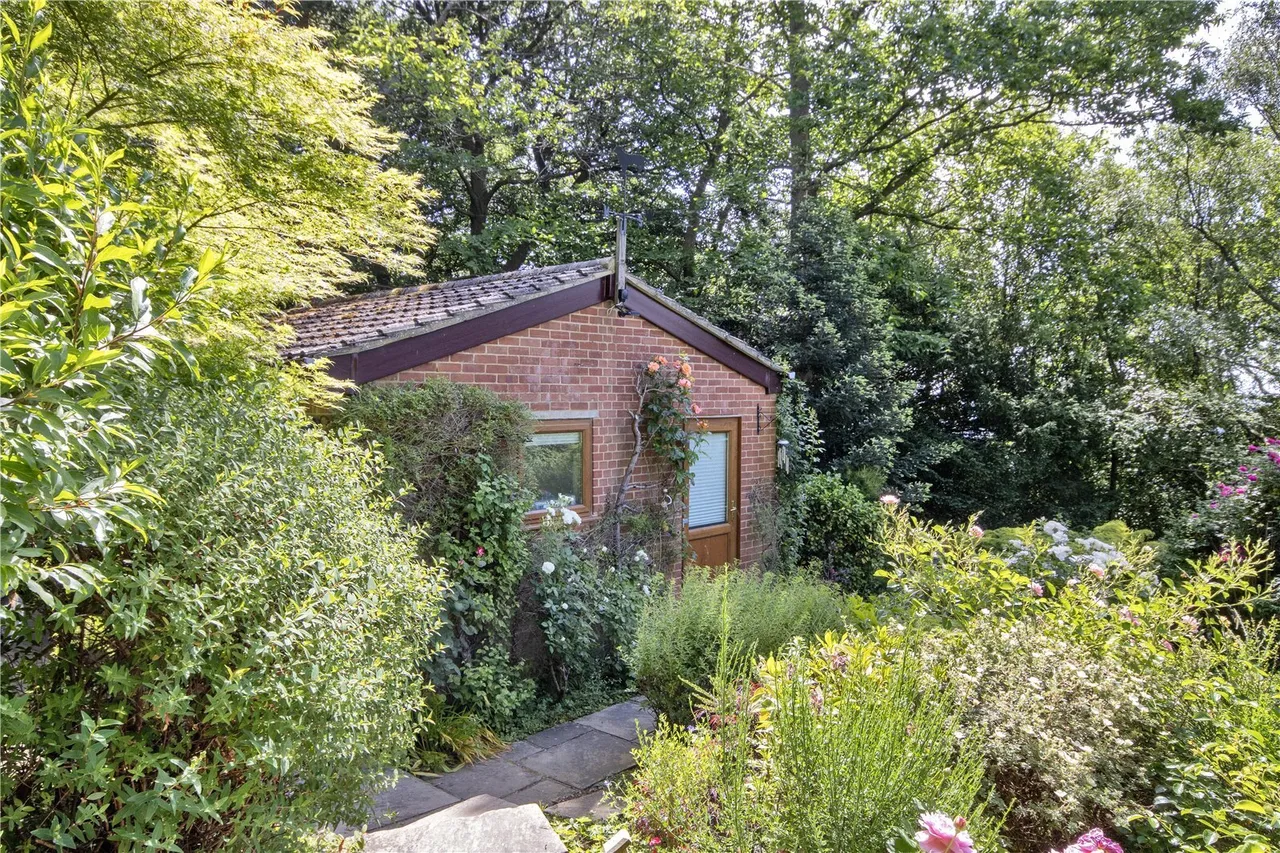 Hanging Bank, Ide Hill, TN14, photo 10
