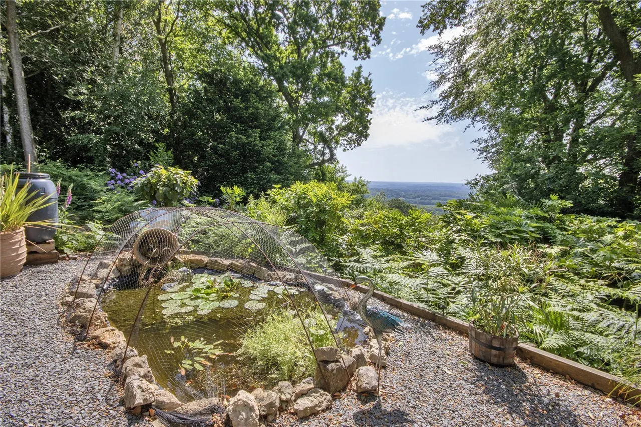 Hanging Bank, Ide Hill, TN14, photo 11