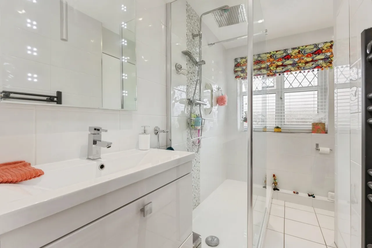 Richard Haggard Close, Shipdham, Thetford, Norfolk, IP25, photo 18