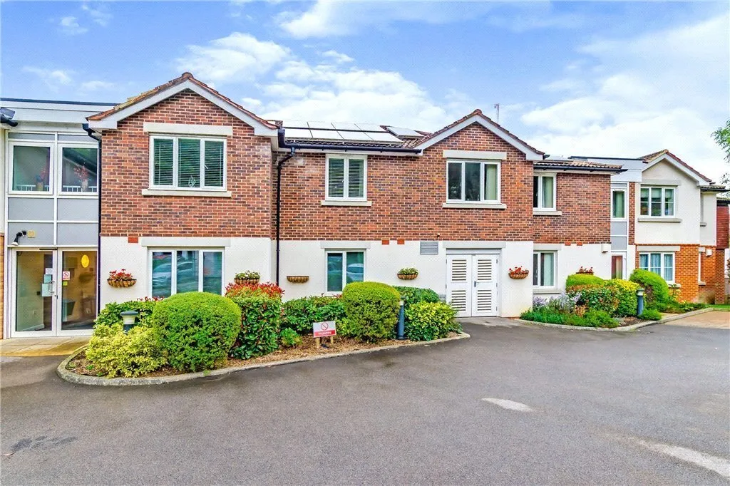 Stafford Road, Caterham, Surrey, CR3, photo 12