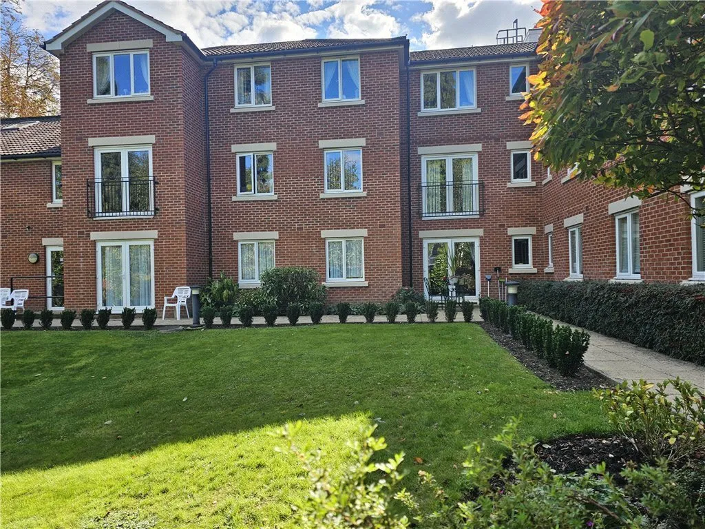 Stafford Road, Caterham, Surrey, CR3, photo 3