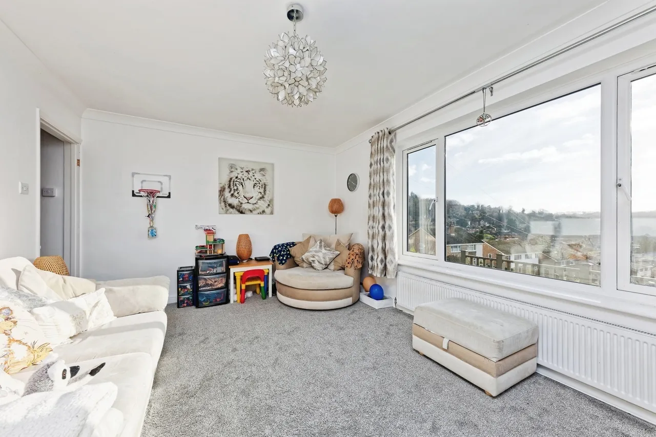 Templeside, Temple Ewell, Dover, Kent, CT16, photo 17