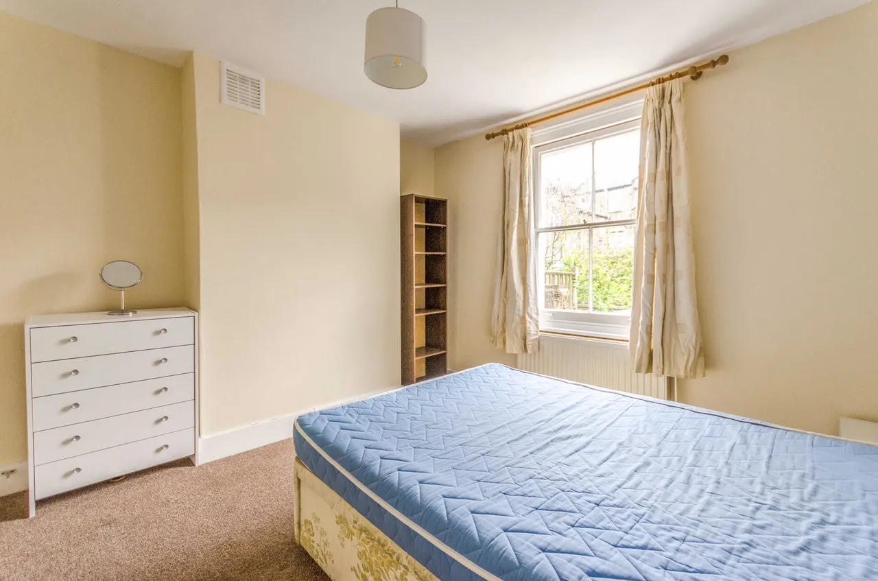 23b Cardozo Road, London, photo 4