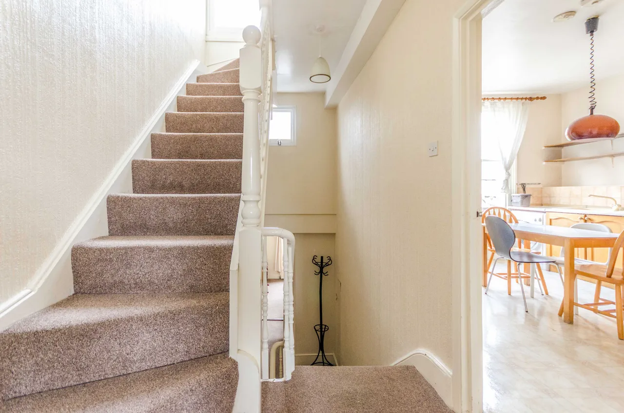 23b Cardozo Road, London, photo 5