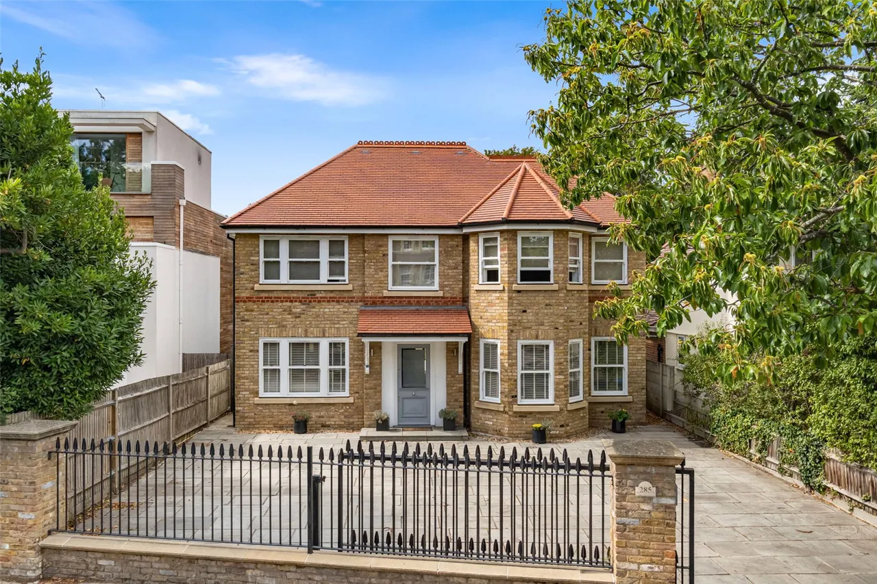 5 bed house for sale — Waldegrave Road, Twickenham, TW1 4SU