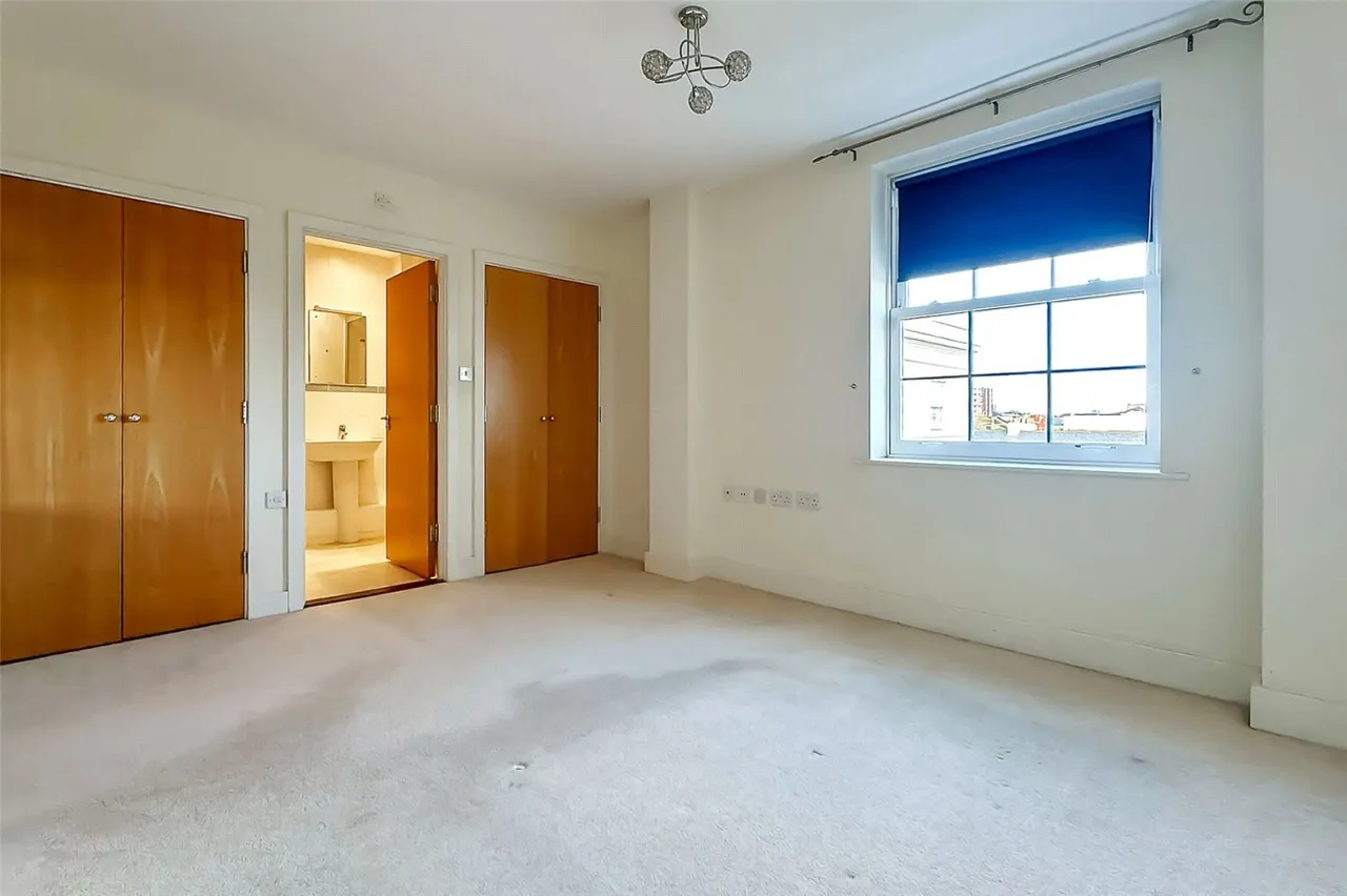 Worthing, BN11, photo 7