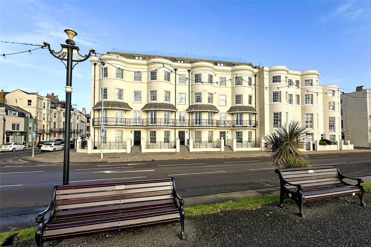 Worthing, BN11, photo 14