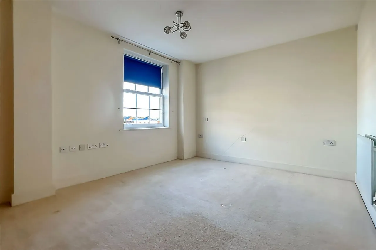 Worthing, BN11, photo 6