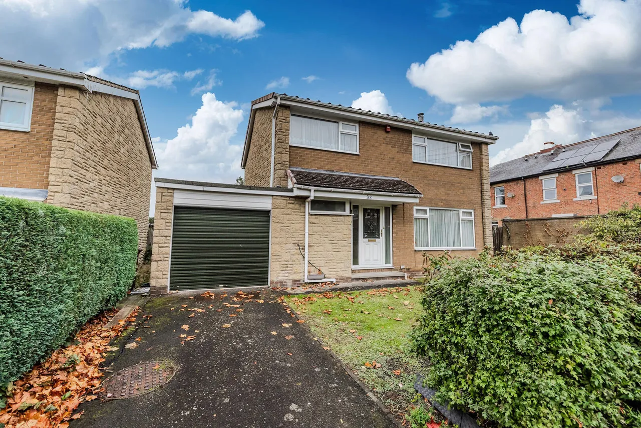 5 bed house for sale, The Paddock, Walbottle