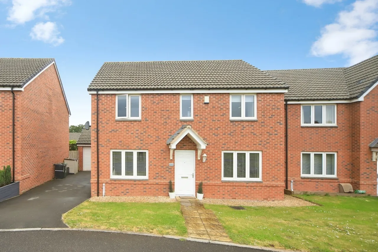 4 bed house for sale, Desmond Rochford Way, Bishops Hull, TA1