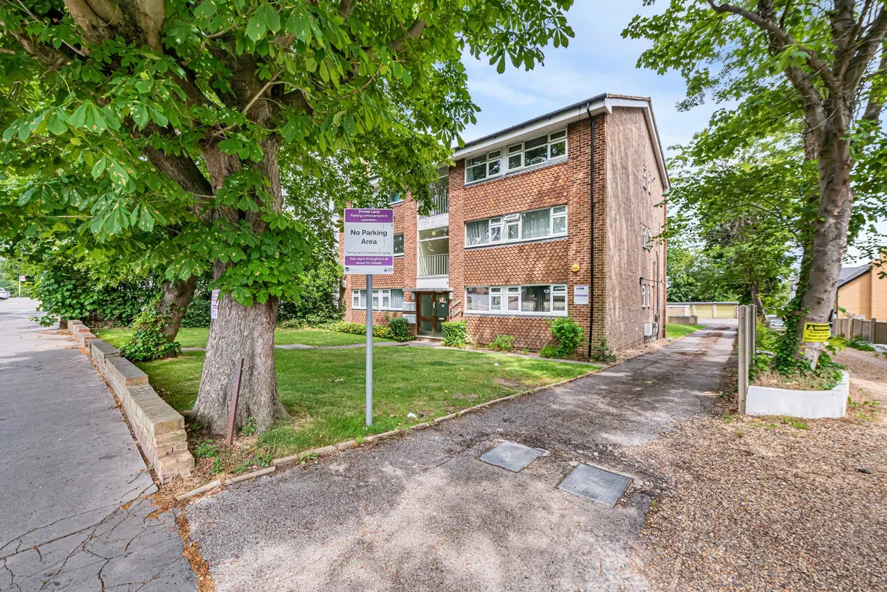 Lancaster Road, London, SE25, photo 15