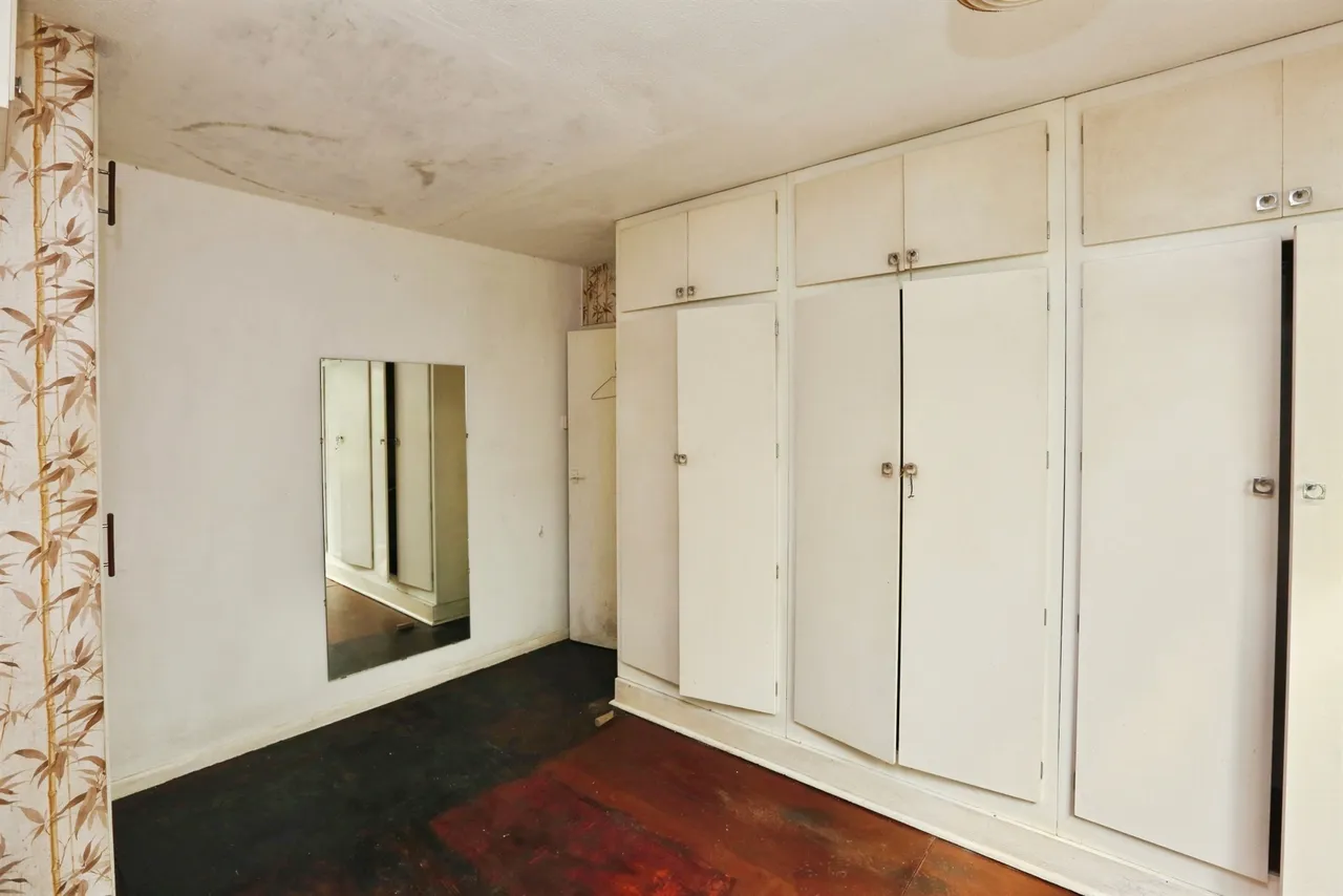 Crowther Close, Southampton, SO19, photo 8