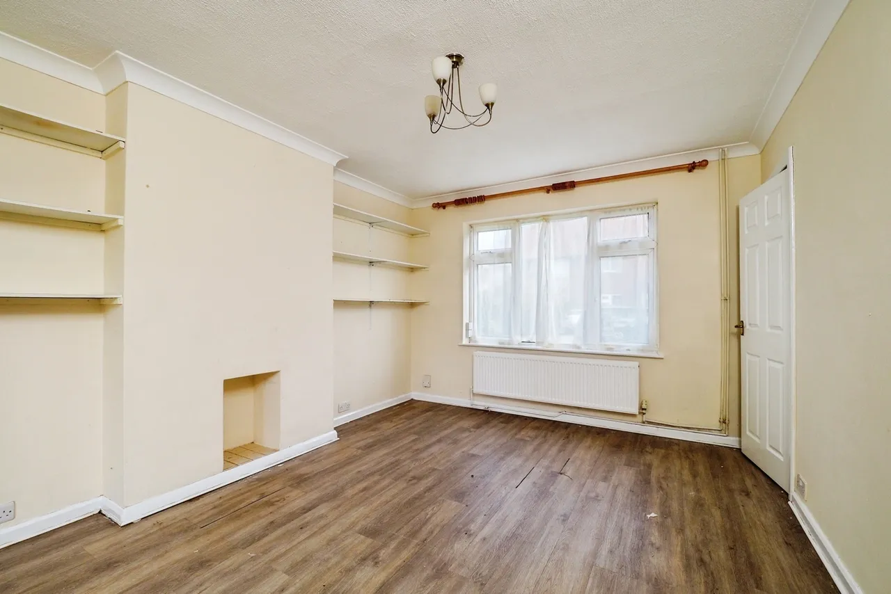 Manton Crescent, Beeston, NG9, photo 9