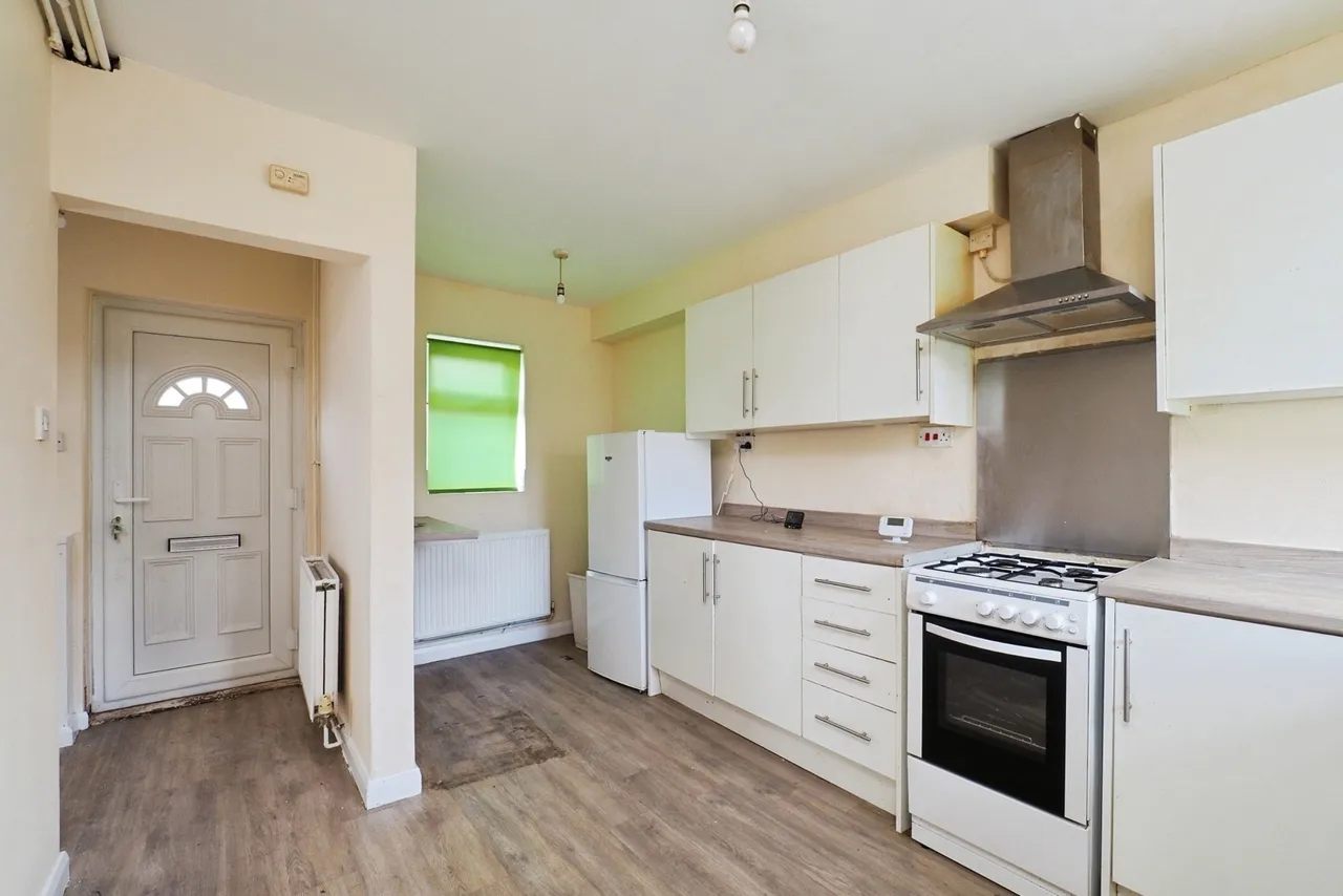 Manton Crescent, Beeston, NG9, photo 6
