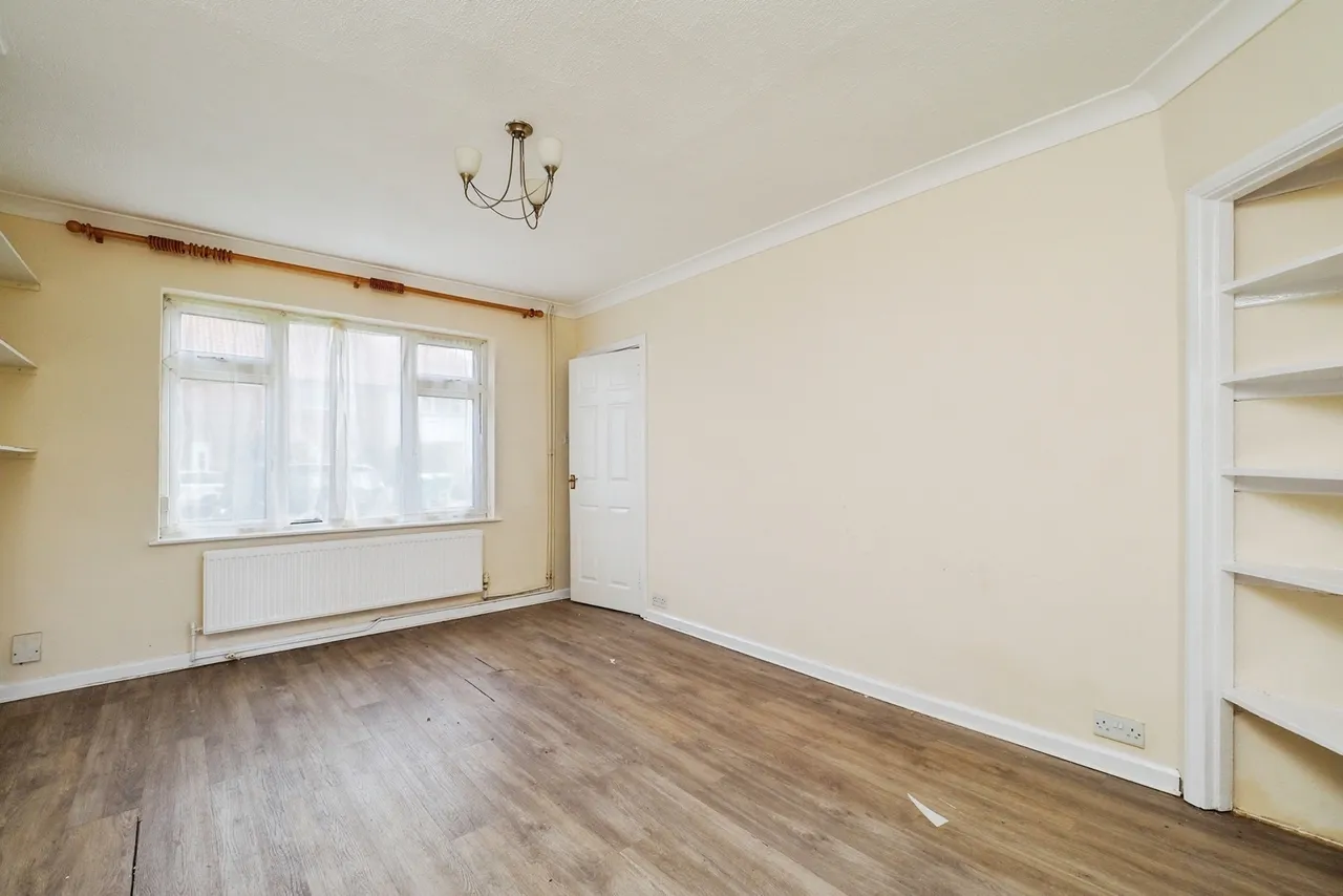 Manton Crescent, Beeston, NG9, photo 8