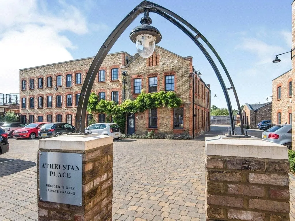 Athelstan Place, Twickenham, TW2, photo 4