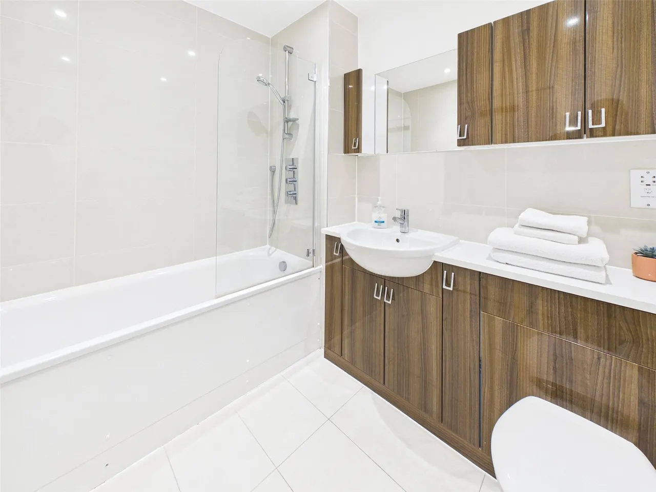 Athelstan Place, Twickenham, TW2, photo 10