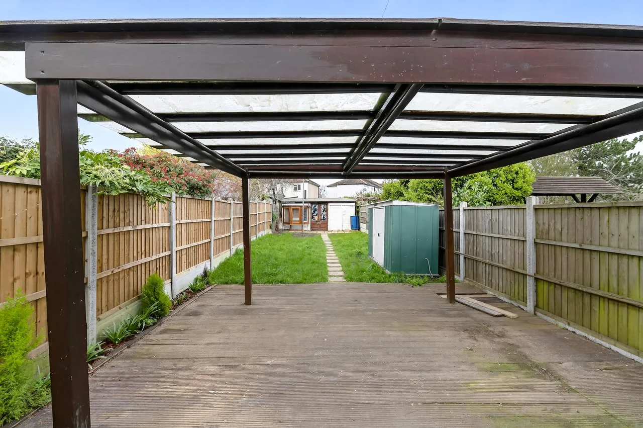 Laburnum Avenue, Hornchurch, RM12, photo 12