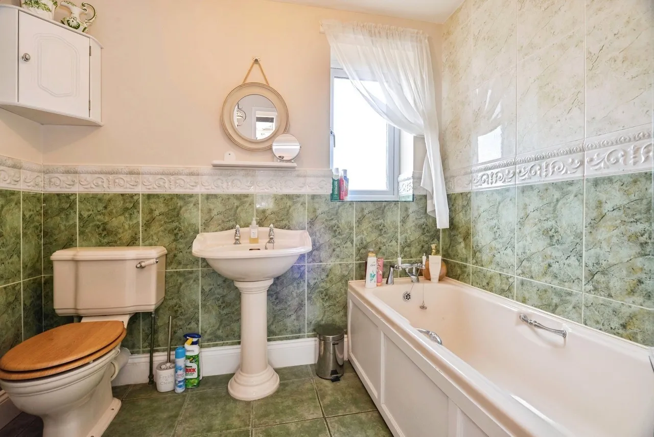 Belbrough Close, Hutton Rudby, Yarm, North Yorkshire, TS15, photo 11