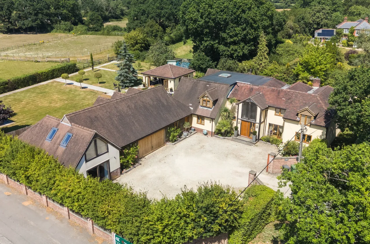 Lower Chase Road, Swanmore, SO32, photo 16