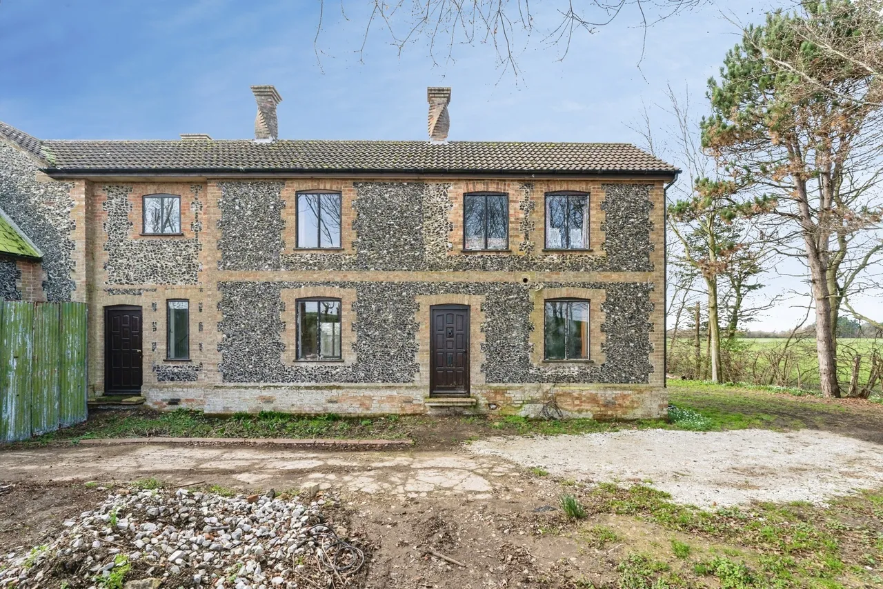 3 bed house for sale — Prickwillow Road, Isleham, Ely, Cambridgeshire, CB7