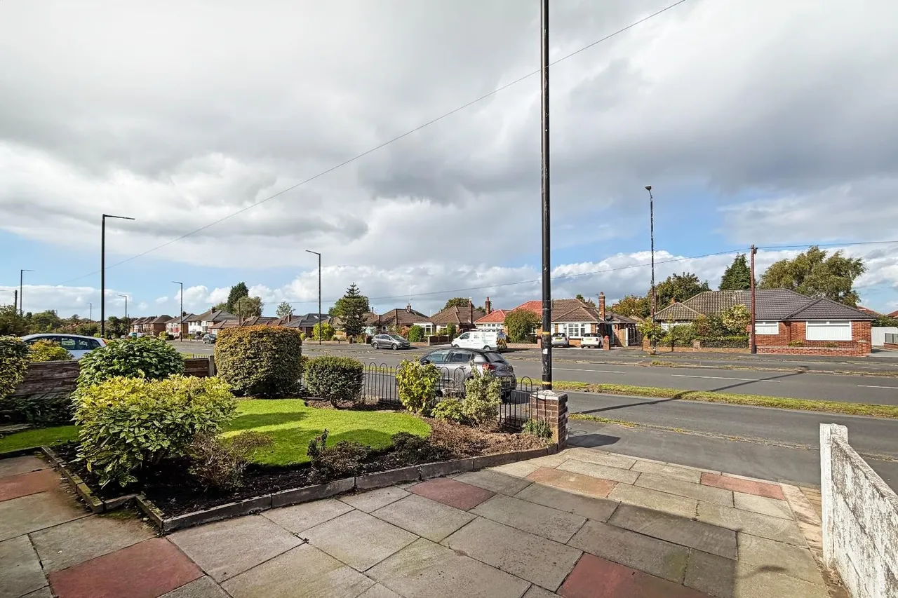 Shaftesbury Avenue, Timperley, WA15, photo 34